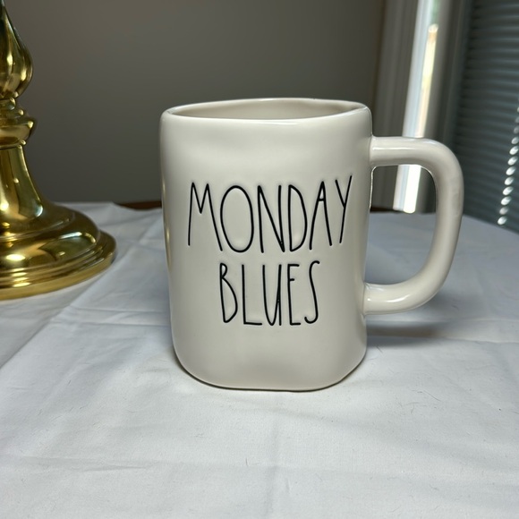 Rae Dunn Monday Blues coffee/tea mug - Picture 1 of 5